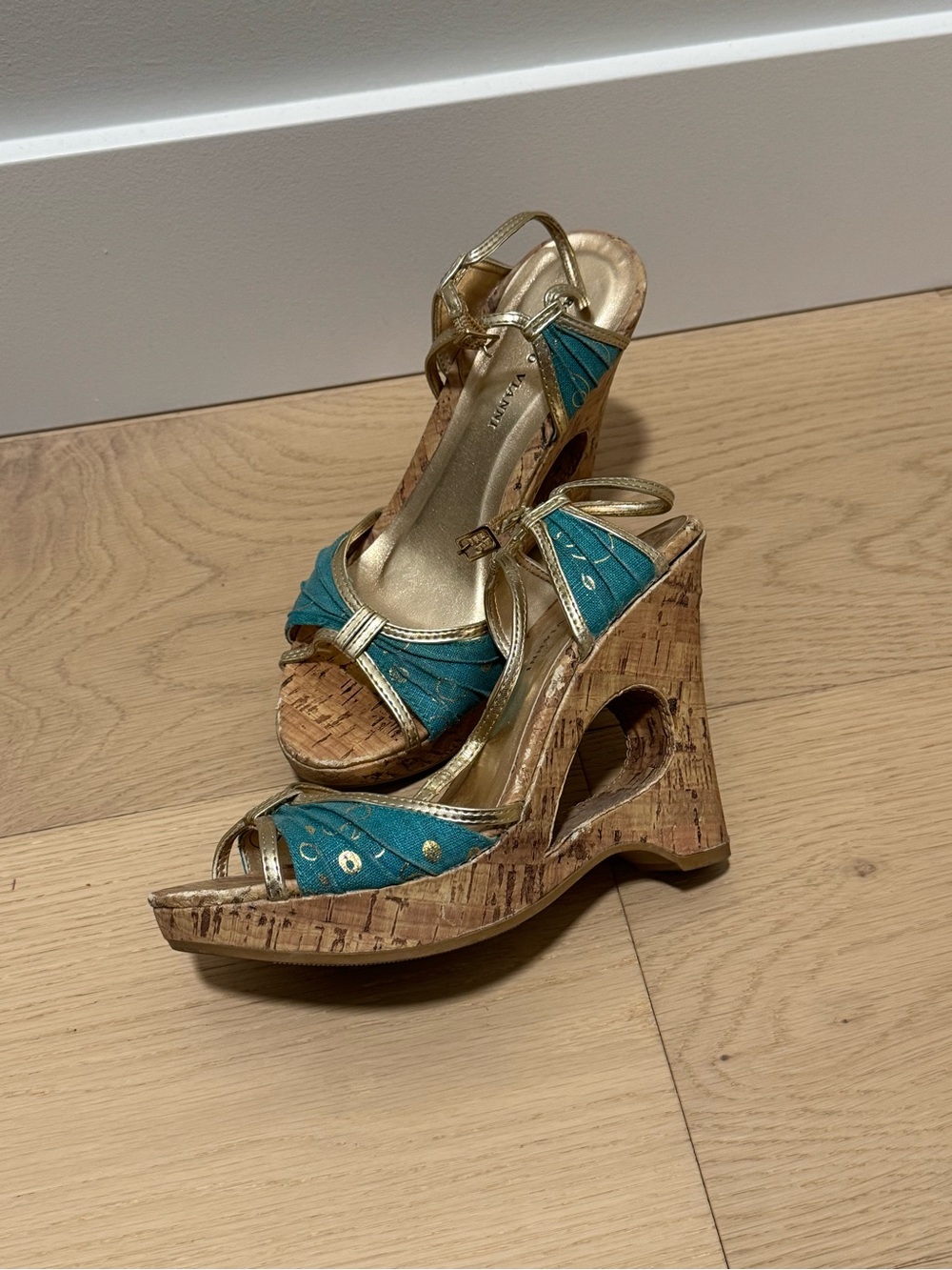 Roberto Vianni - Teal Platform Wedge Sandals - Picture 2 of 4